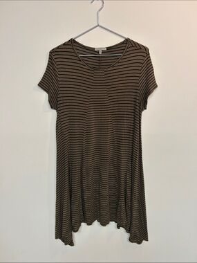 Charlotte Russe Brown & Black Striped Short Sleeve Tunic